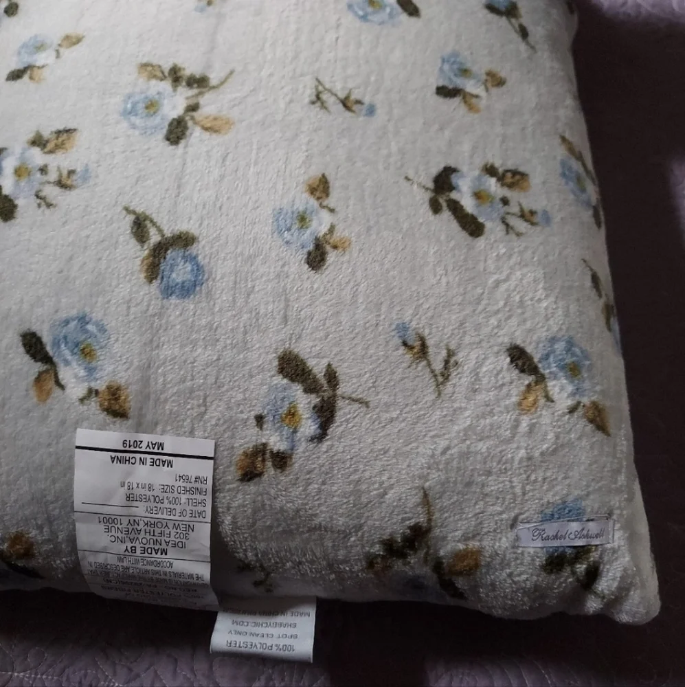 Rachel Ashwell Eleanor Floral Printed Royal Plush Shabby Chic Pillow NWT RETIRED